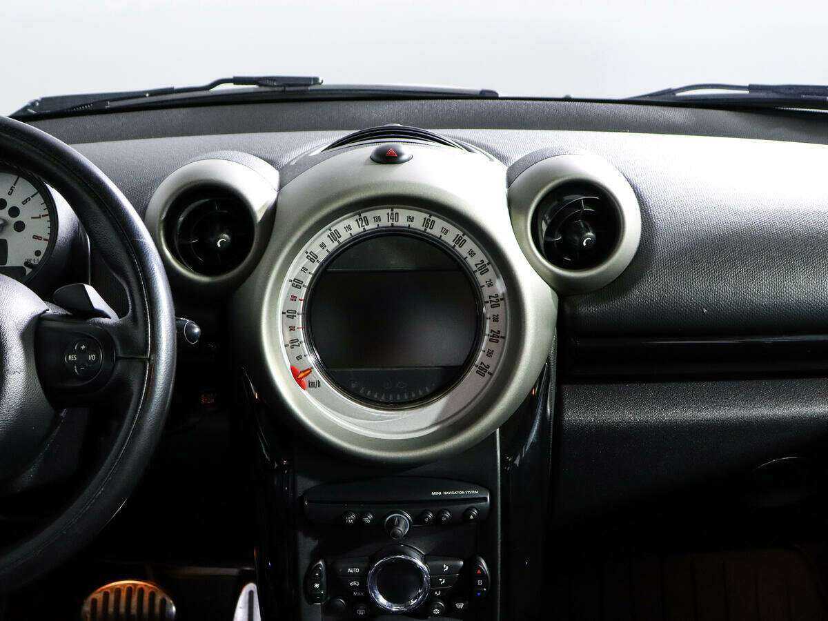Купить Mini Countryman с пробегом. Фото: #11