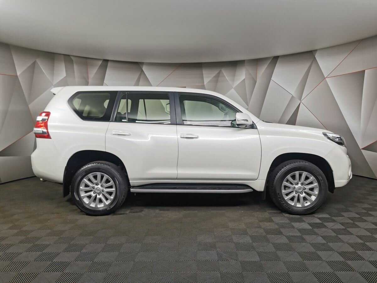 Купить Toyota Land Cruiser Prado с пробегом. Фото: #5