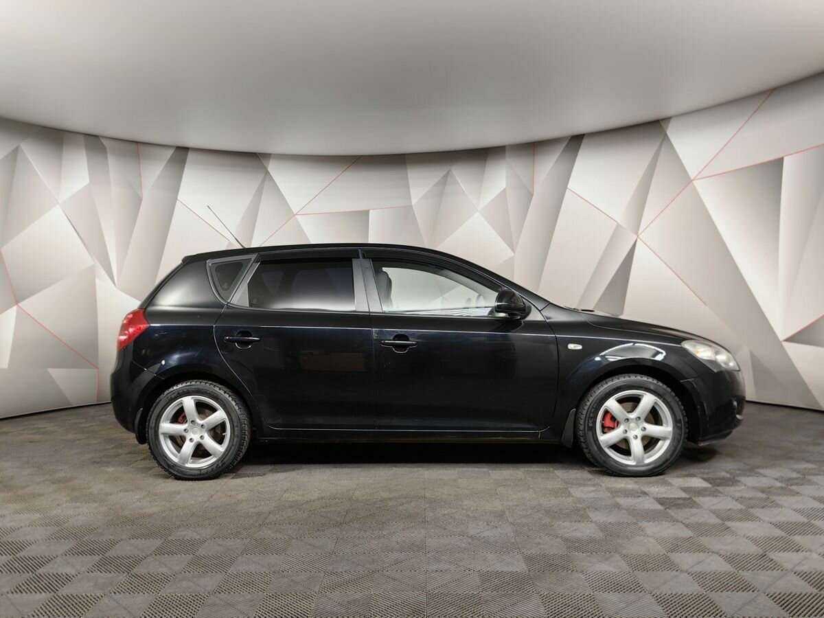 Купить Kia Ceed с пробегом. Фото: #5