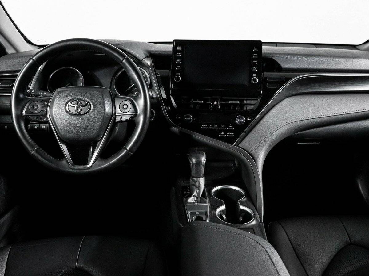Купить Toyota Camry с пробегом. Фото: #11