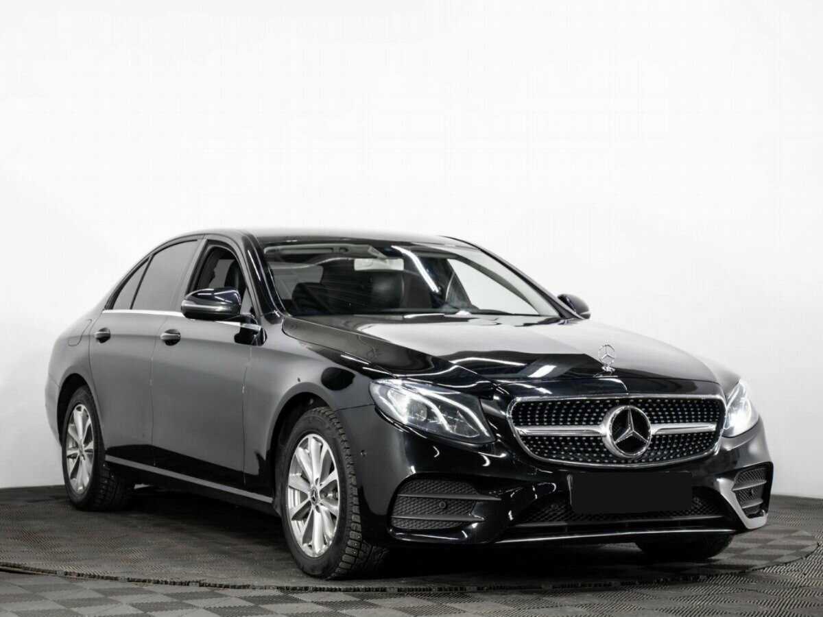 Купить Mercedes-Benz E-Класс с пробегом. Фото: #2
