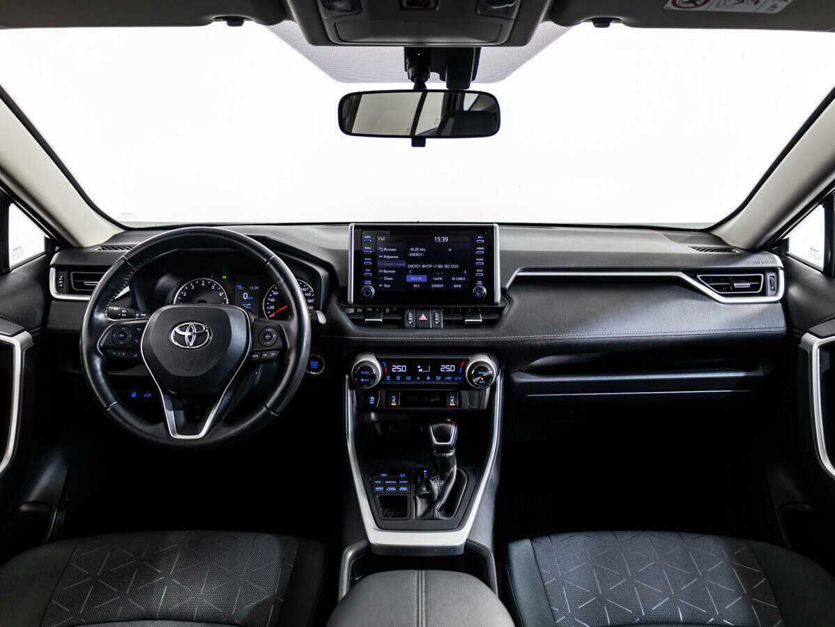 Купить Toyota RAV4 с пробегом. Фото: #8