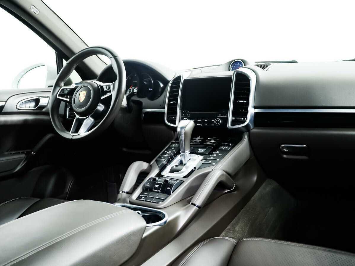Купить Porsche Cayenne с пробегом. Фото: #6