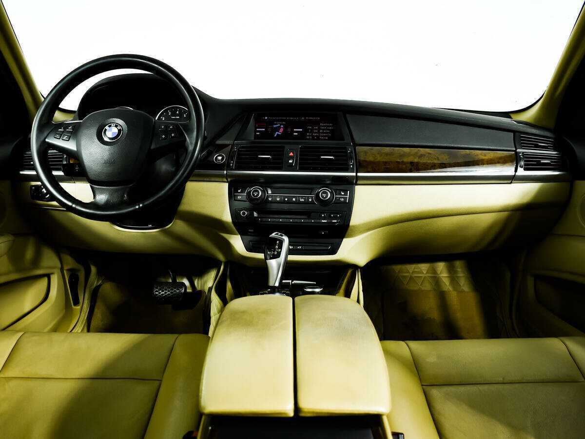 Купить BMW X5 с пробегом. Фото: #8