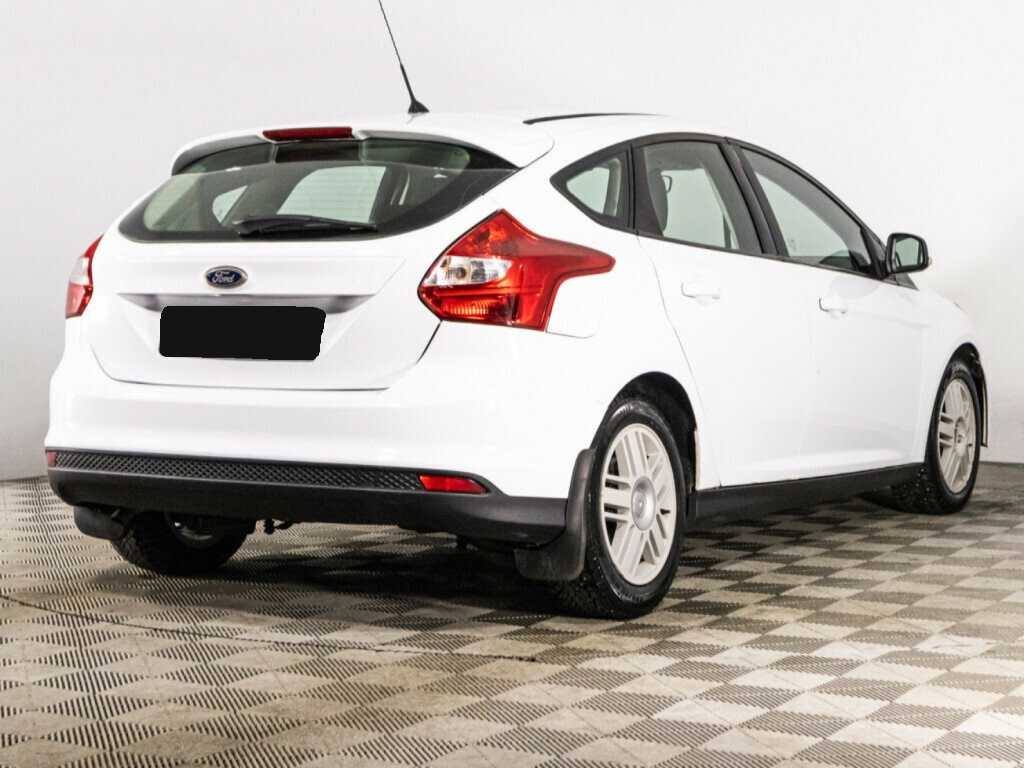 Купить Ford Focus с пробегом. Фото: #4