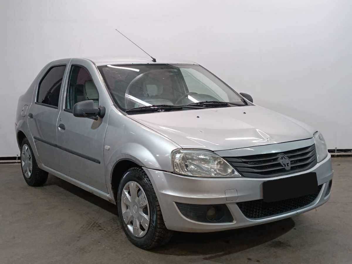 Купить Renault Logan с пробегом. Фото: #2