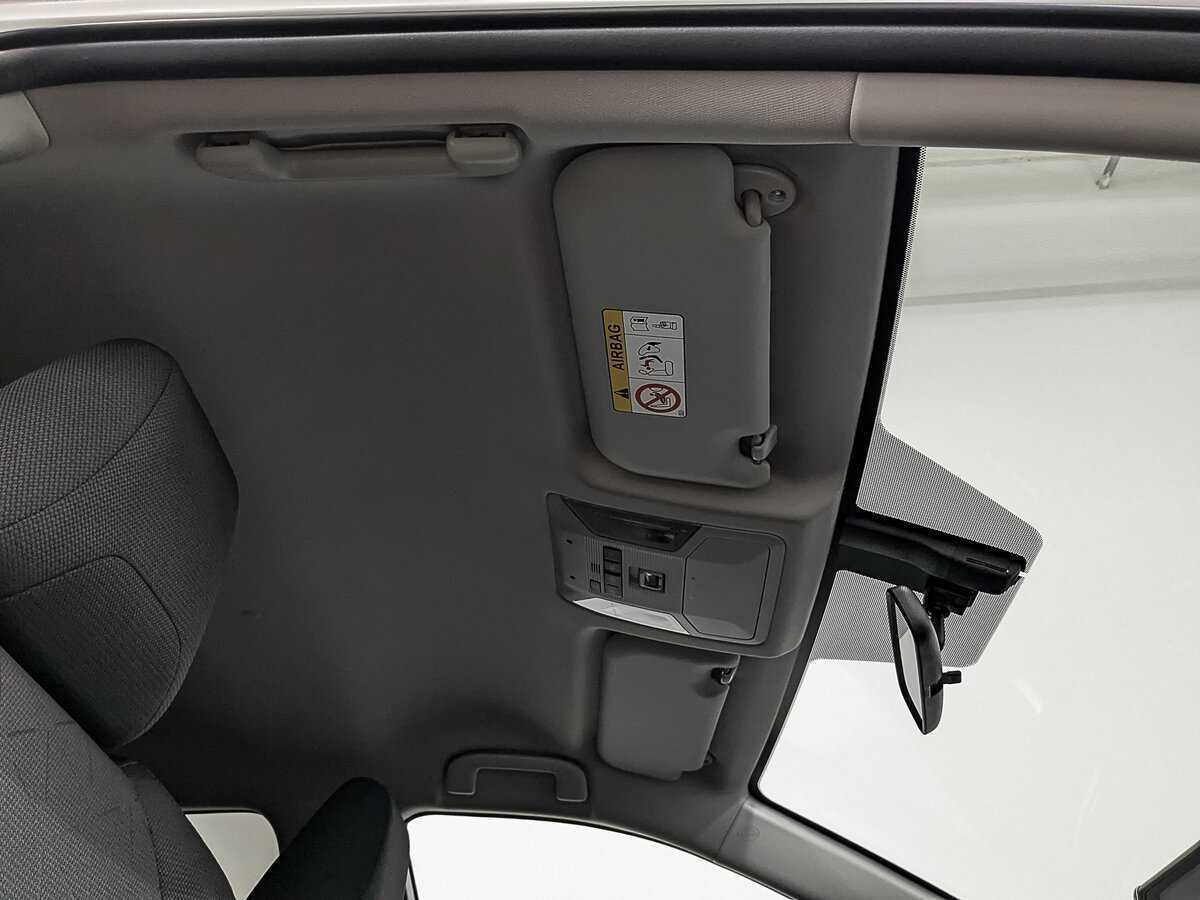 Купить Toyota RAV4 с пробегом. Фото: #21