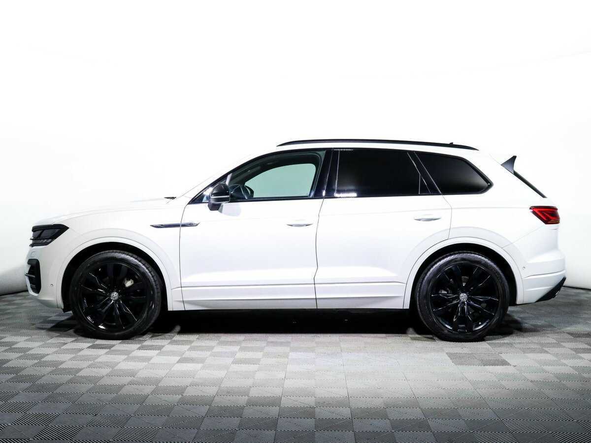 Купить Volkswagen Touareg с пробегом. Фото: #4