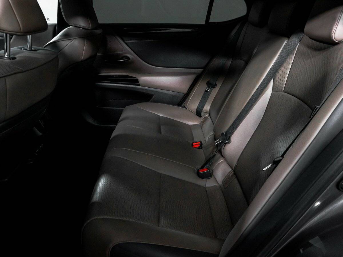 Купить Lexus ES с пробегом. Фото: #9