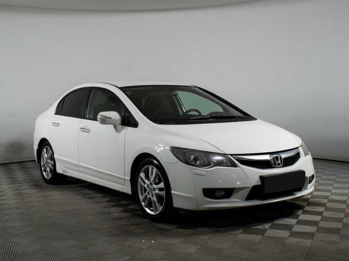 Купить Honda Civic с пробегом. Фото: #2