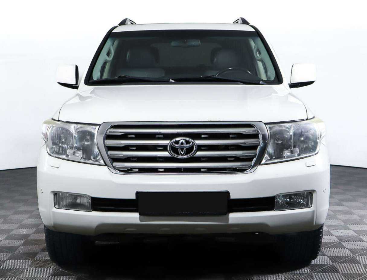 Купить Toyota Land Cruiser с пробегом. Фото: #1