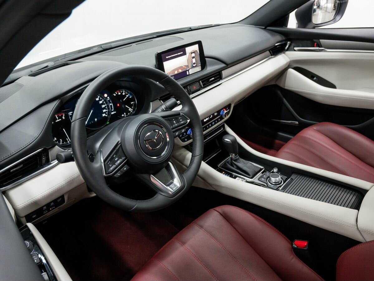 Купить Mazda 6 с пробегом. Фото: #12