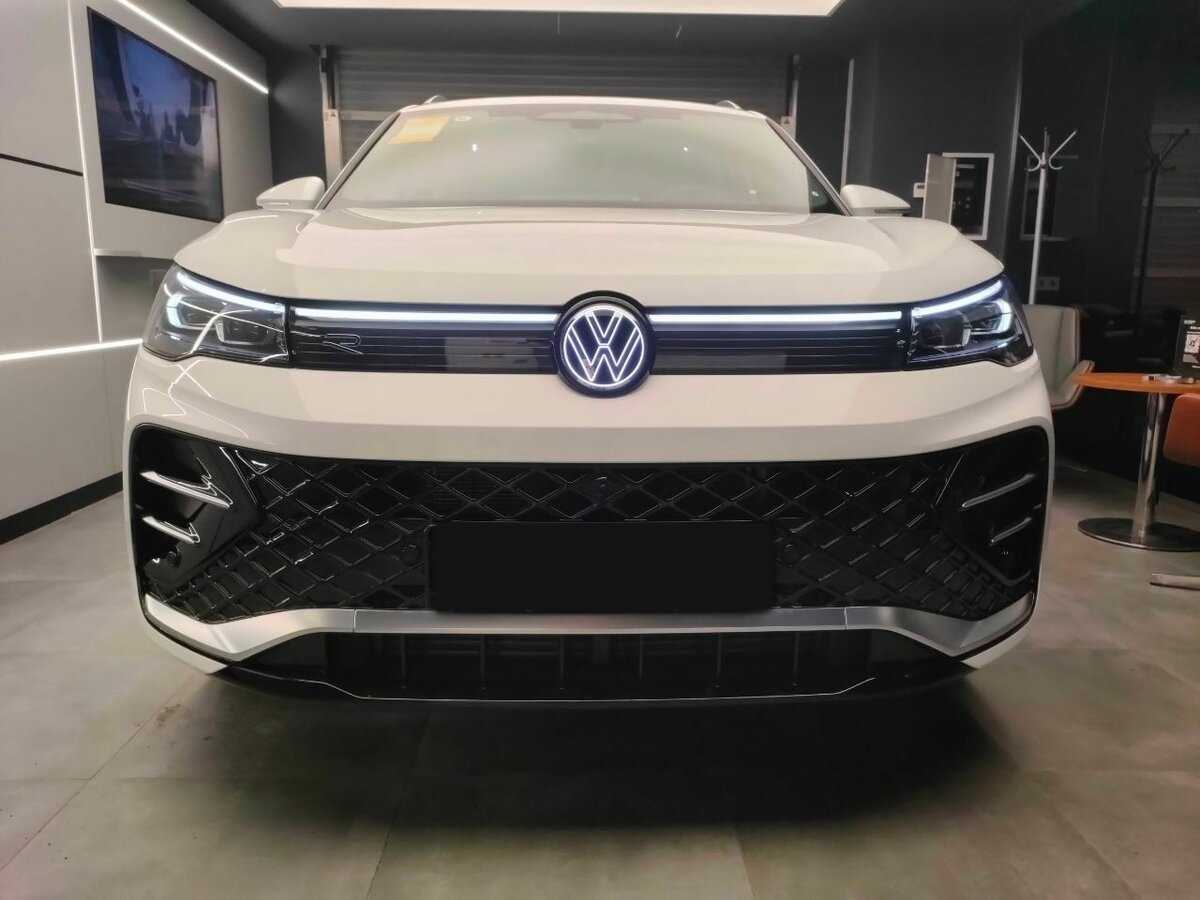 Купить Volkswagen Tiguan с пробегом. Фото: #1