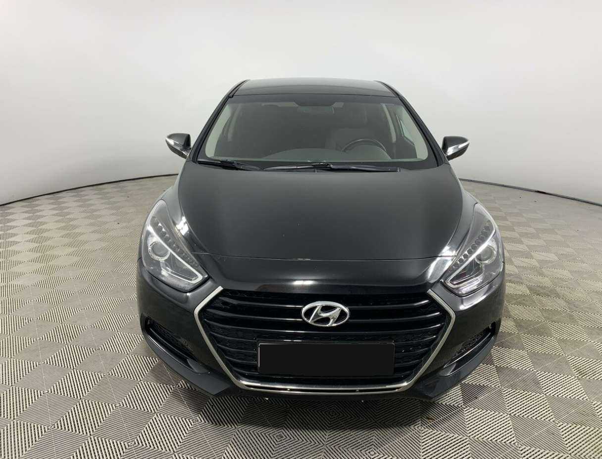 Купить Hyundai i40 с пробегом. Фото: #1