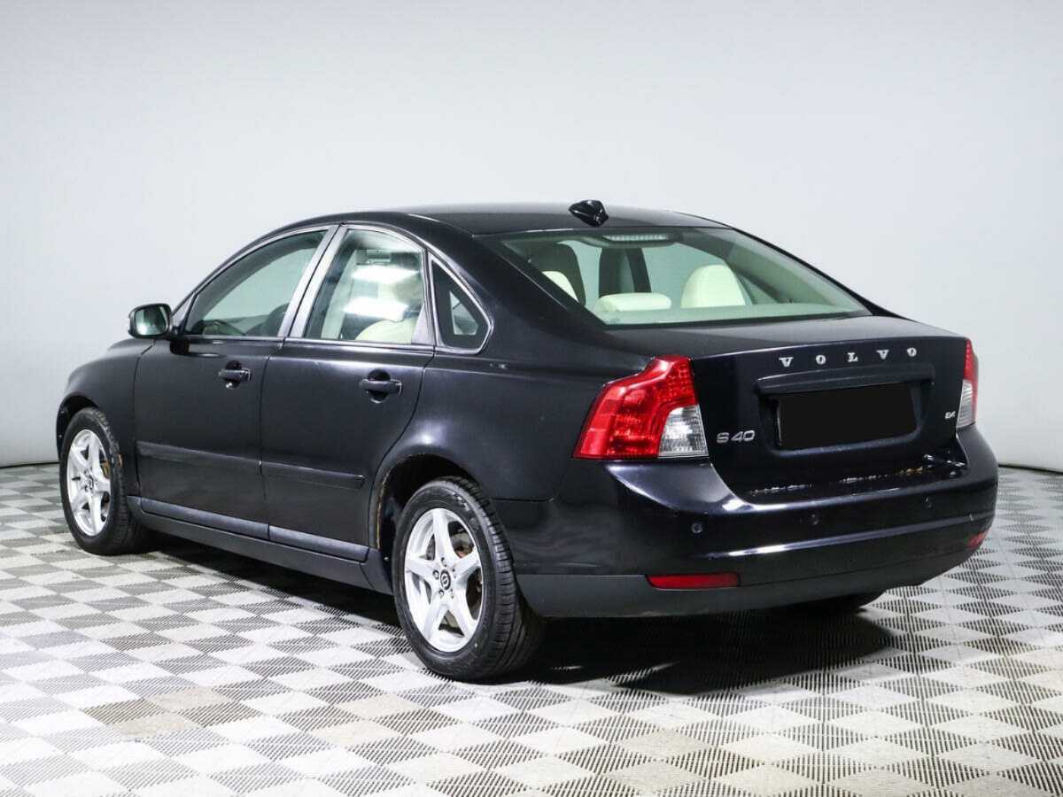 Купить Volvo S40 с пробегом. Фото: #5