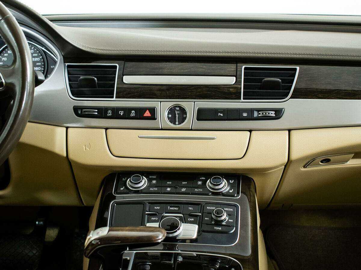 Купить Audi A8 с пробегом. Фото: #7