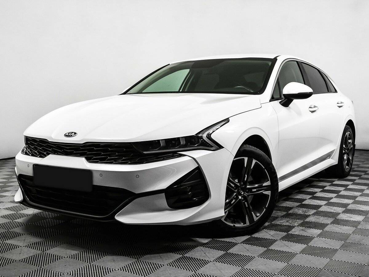 Купить Kia K5 с пробегом. Посмотреть фото
