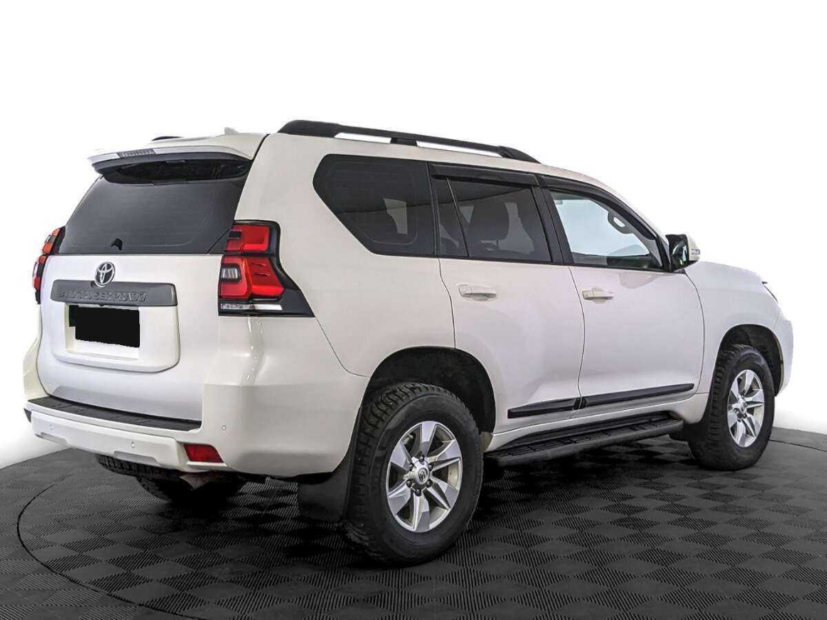 Купить Toyota Land Cruiser Prado с пробегом. Фото: #4
