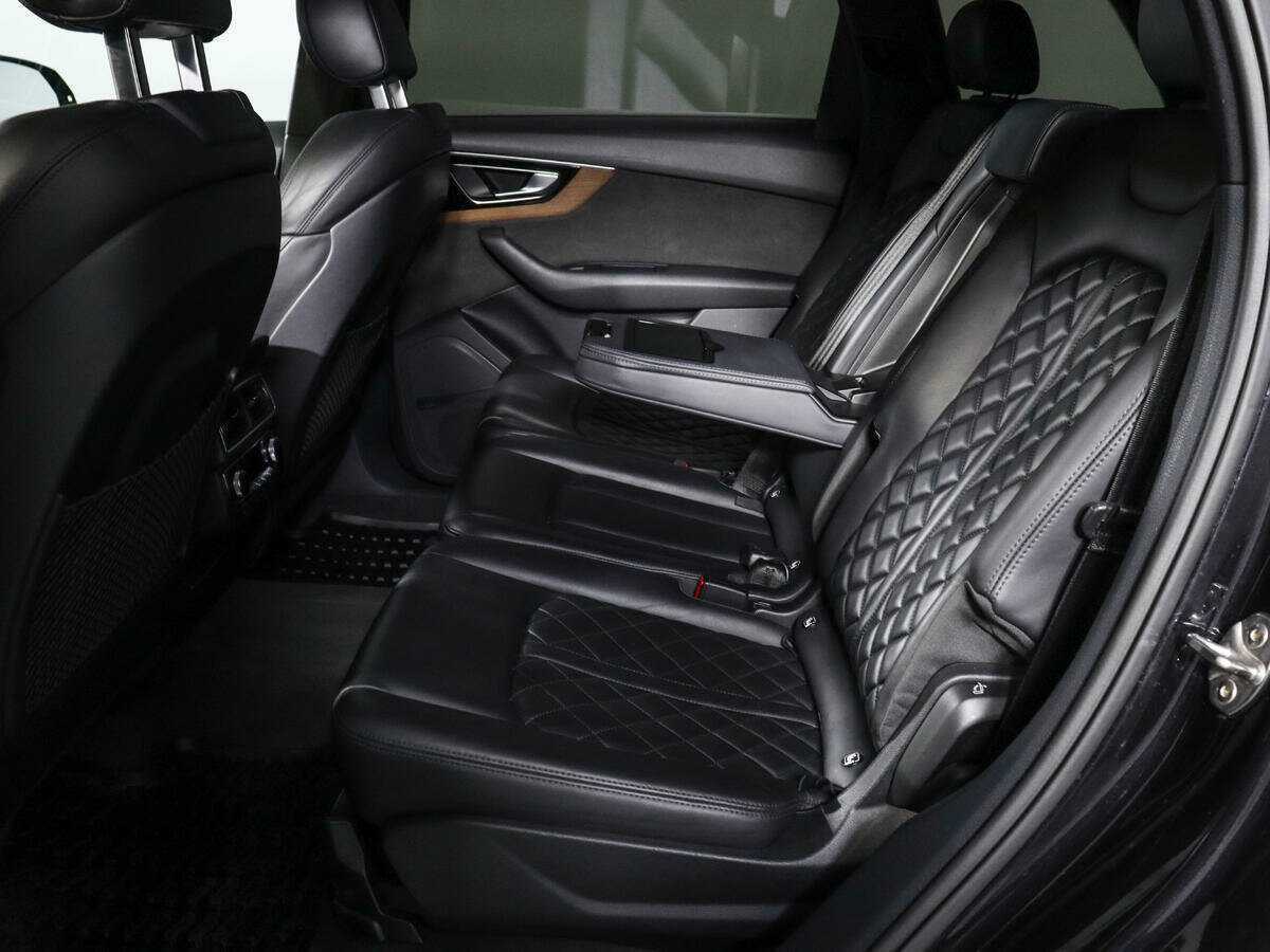 Купить Audi Q7 с пробегом. Фото: #7