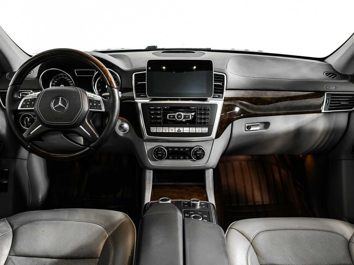 Купить Mercedes-Benz GL-Класс с пробегом. Фото: #10
