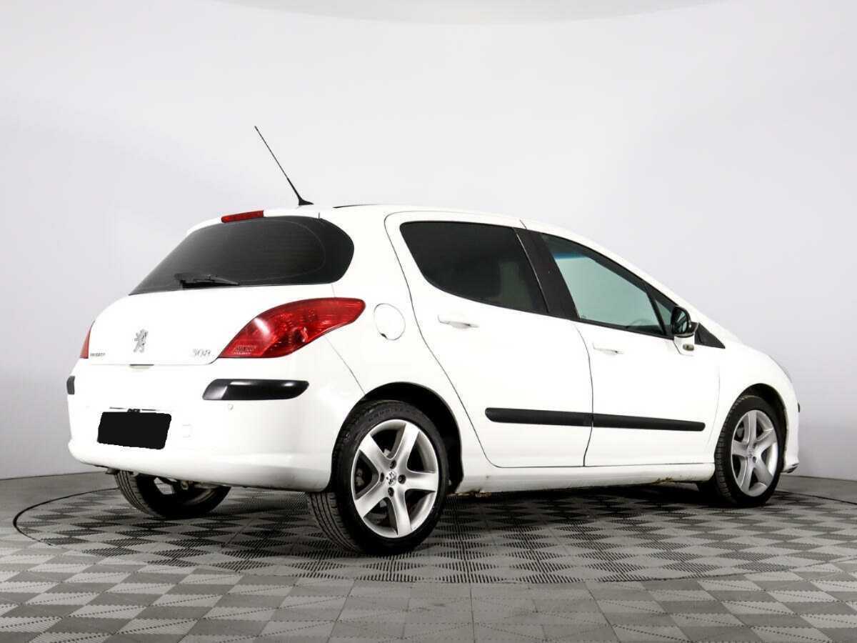 Купить Peugeot 308 с пробегом. Фото: #3