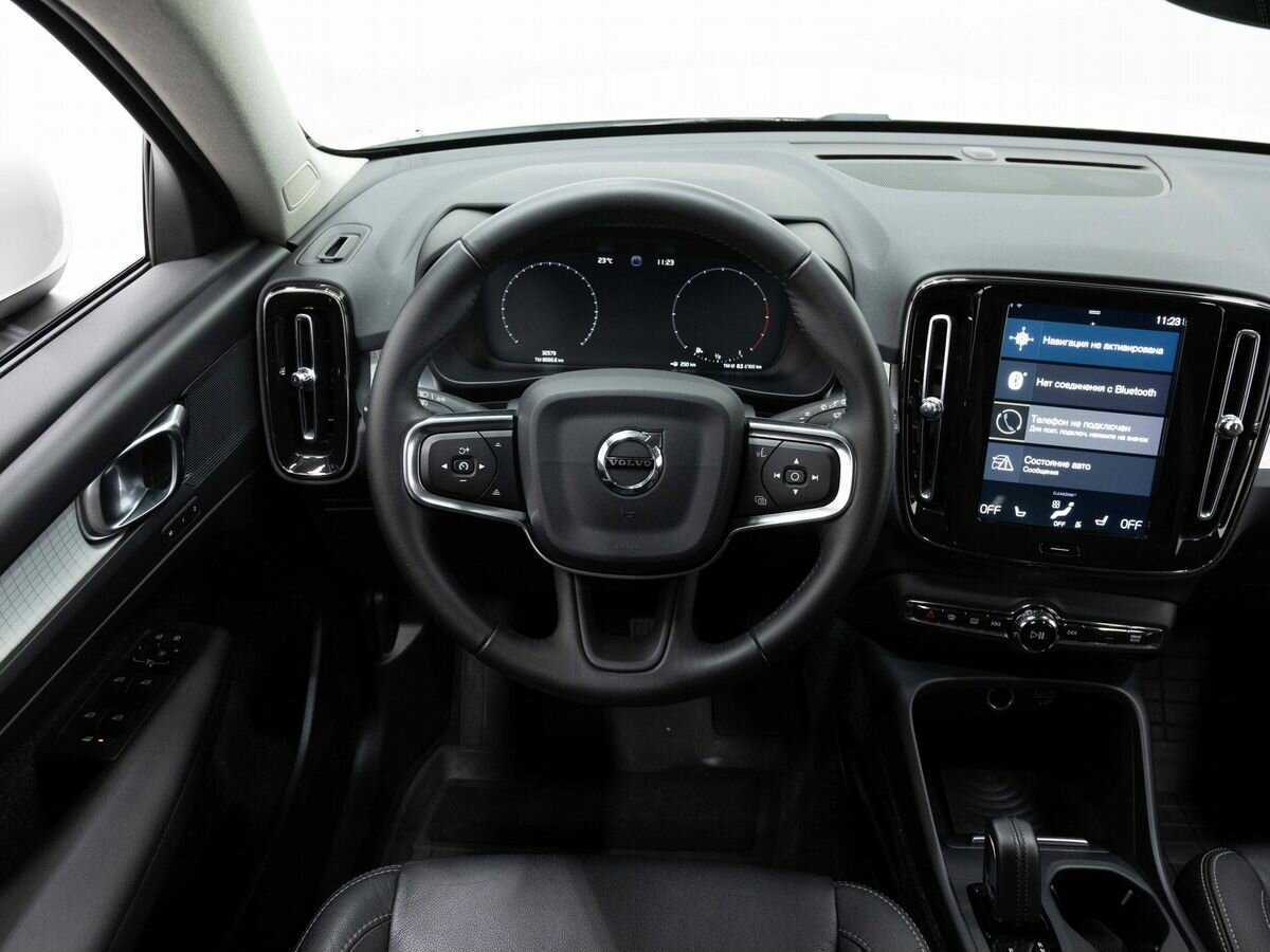 Купить Volvo XC40 с пробегом. Фото: #15