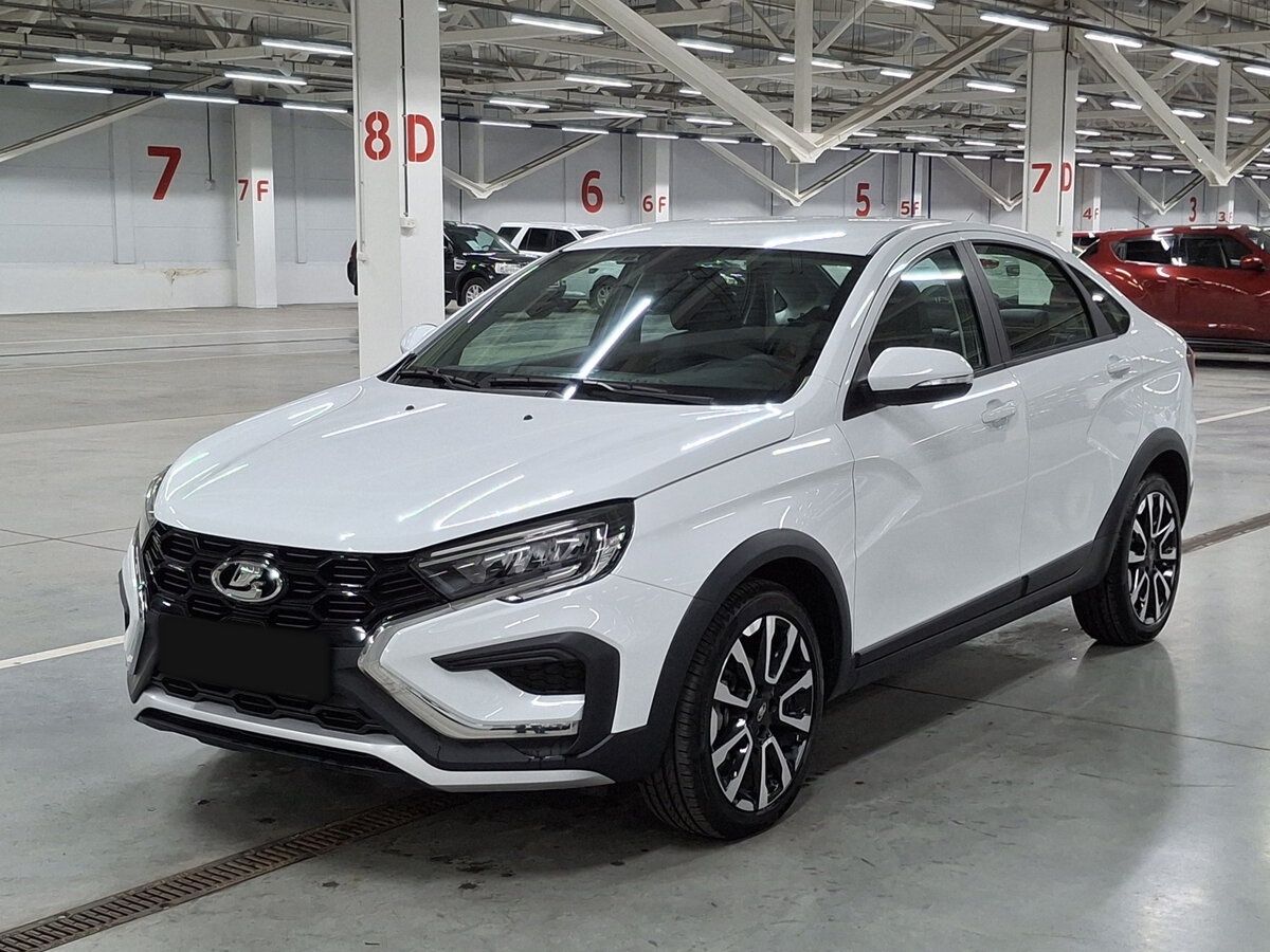Купить Lada (ВАЗ) Vesta с пробегом. Посмотреть фото