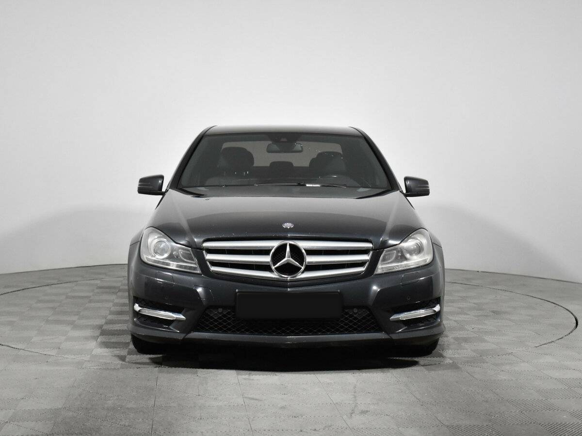 Купить Mercedes-Benz C-Класс с пробегом. Фото: #1