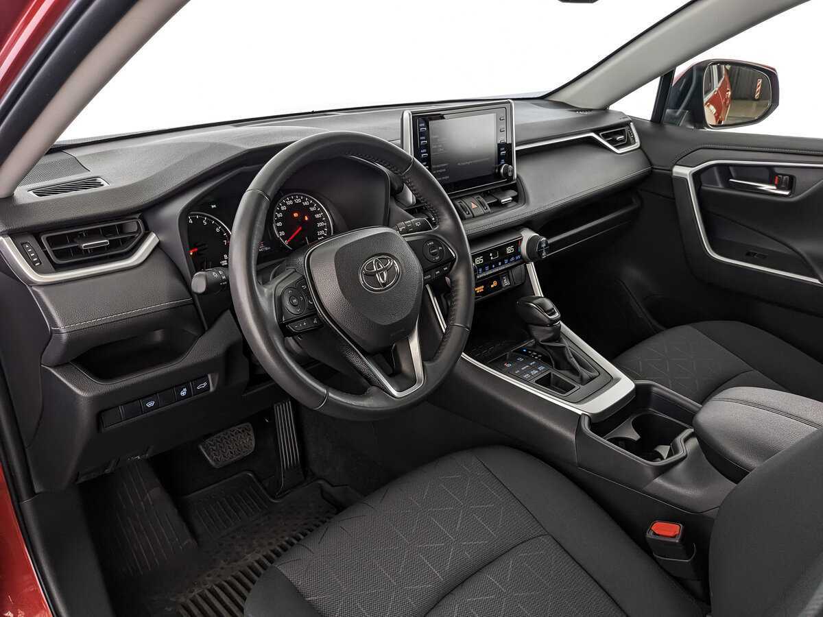 Купить Toyota RAV4 с пробегом. Фото: #10