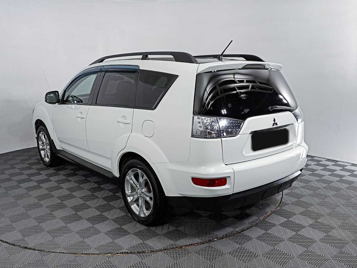 Купить Mitsubishi Outlander с пробегом. Фото: #6