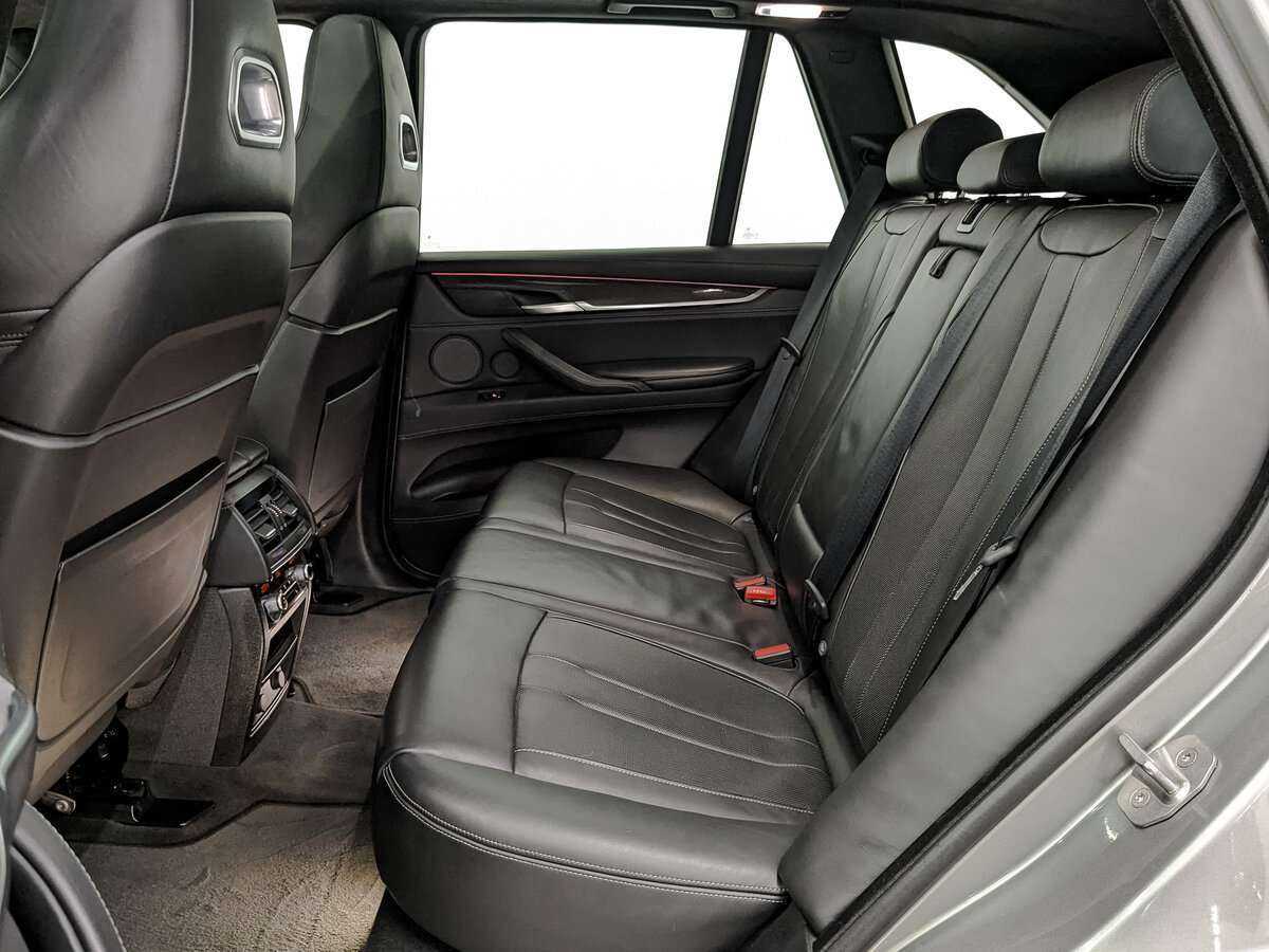 Купить BMW X5 M с пробегом. Фото: #12
