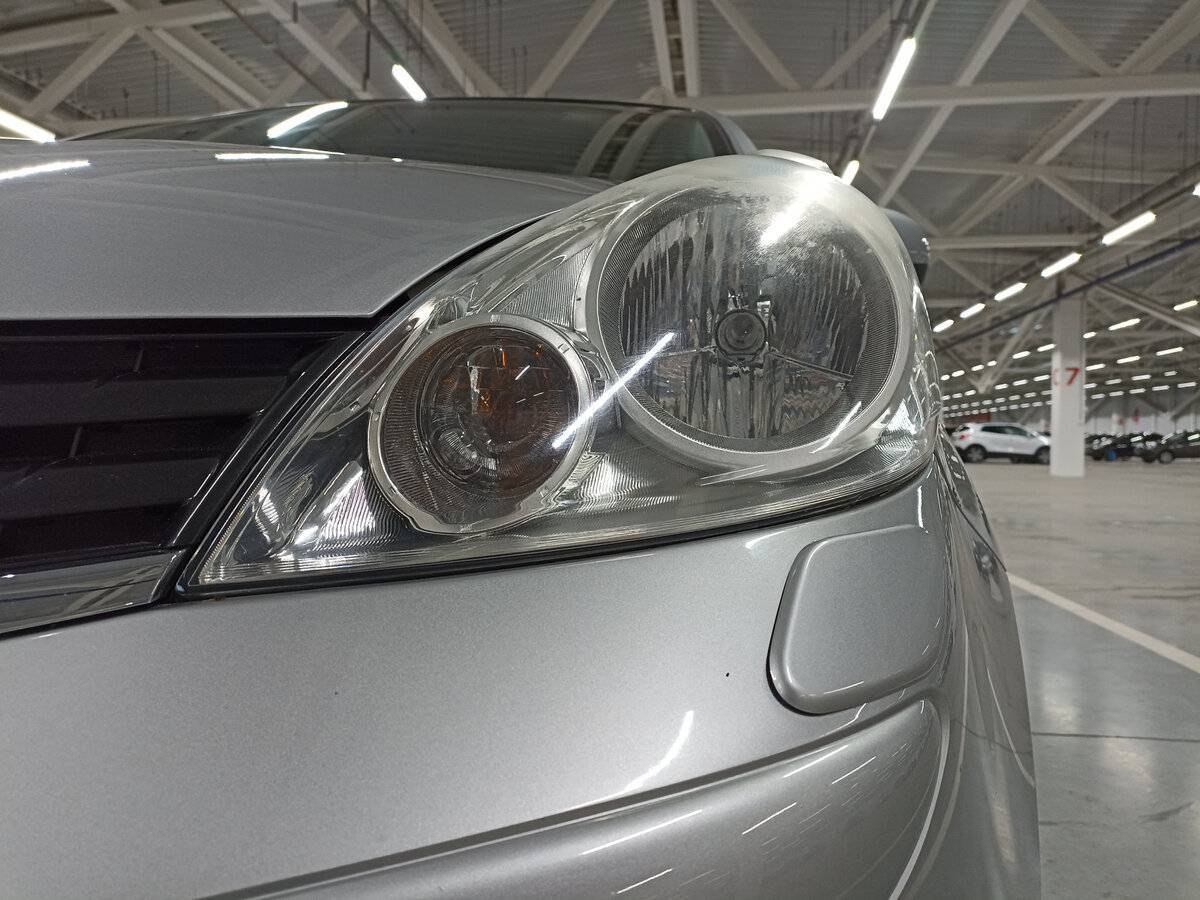 Купить Nissan Note с пробегом. Фото: #16