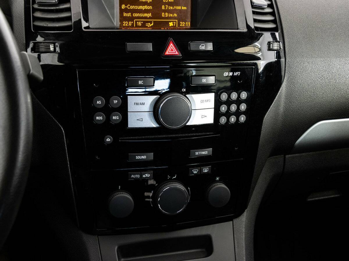 Купить Opel Zafira с пробегом. Фото: #9