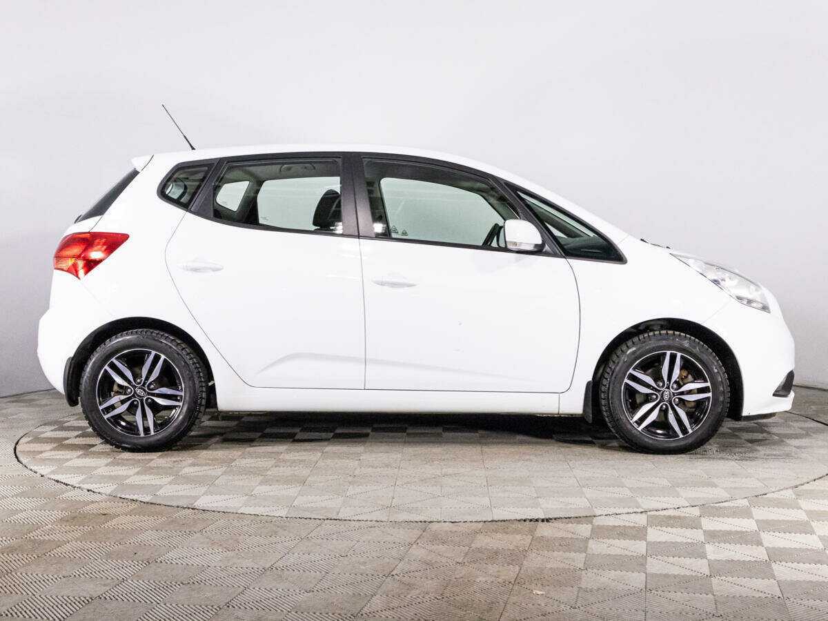 Купить Kia Venga с пробегом. Фото: #3