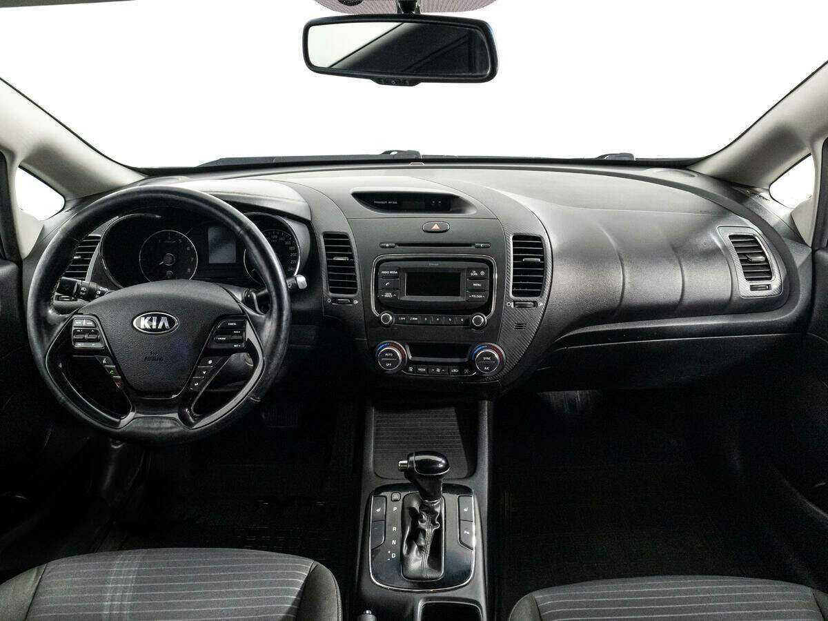 Купить Kia Cerato с пробегом. Фото: #14