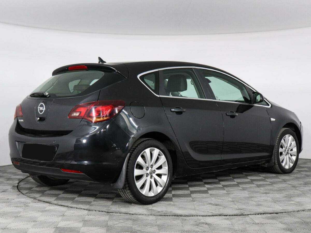 Купить Opel Astra с пробегом. Фото: #2
