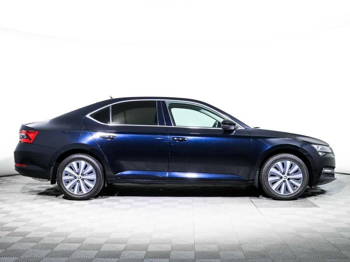 Купить Skoda Superb с пробегом. Фото: #3