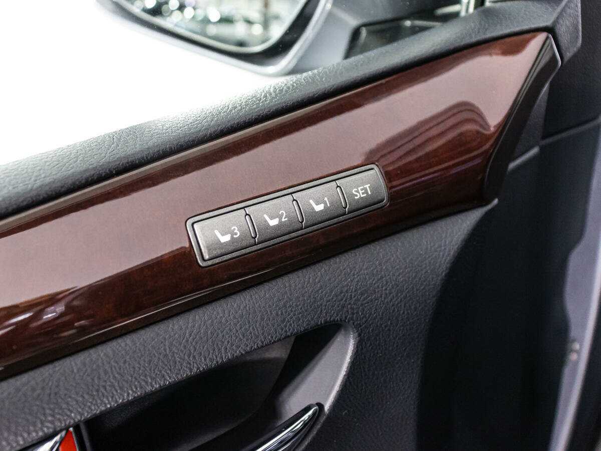Купить Lexus LX с пробегом. Фото: #13