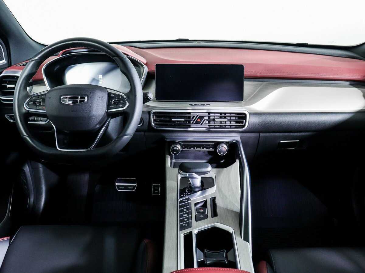Купить Geely Coolray с пробегом. Фото: #11