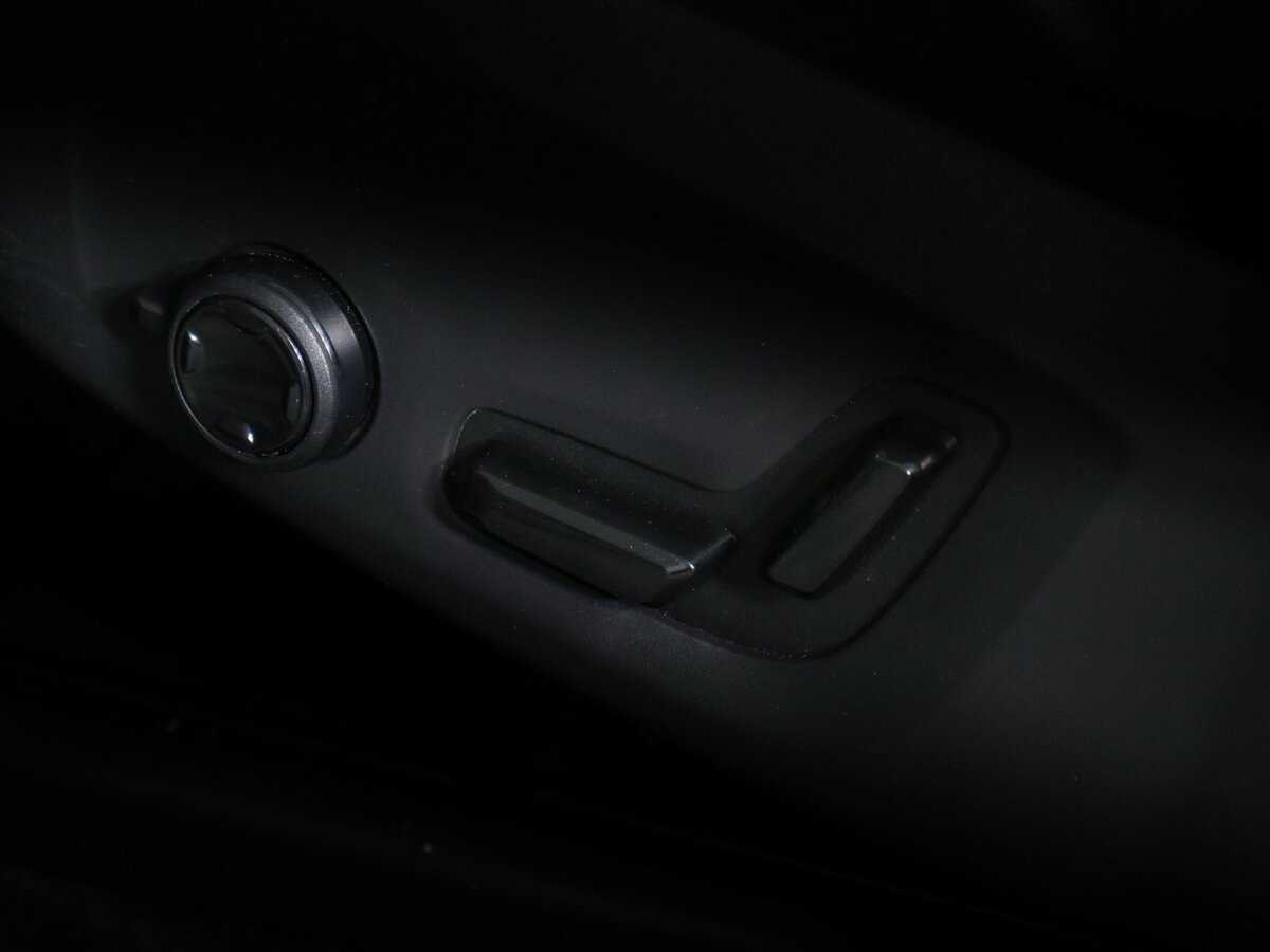 Купить Volvo XC60 с пробегом. Фото: #15