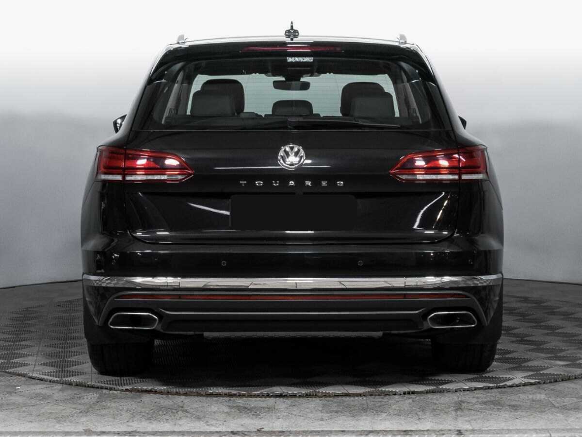 Купить Volkswagen Touareg с пробегом. Фото: #5