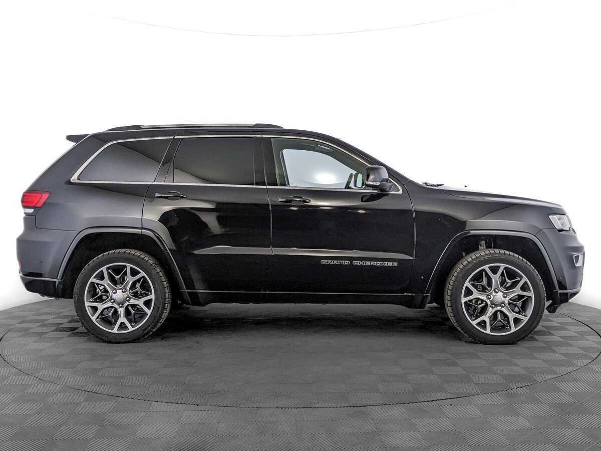 Купить Jeep Grand Cherokee с пробегом. Фото: #3