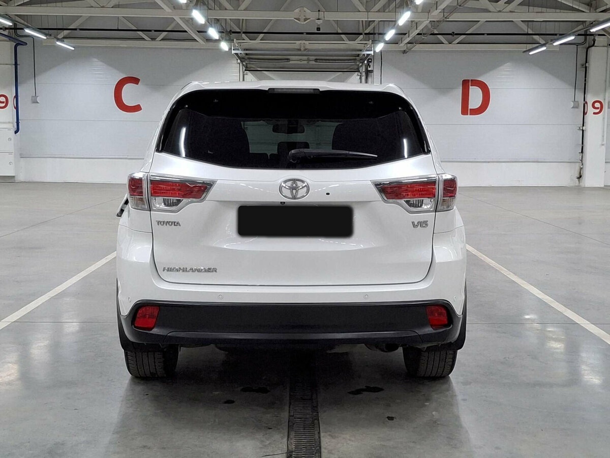 Купить Toyota Highlander с пробегом. Фото: #5