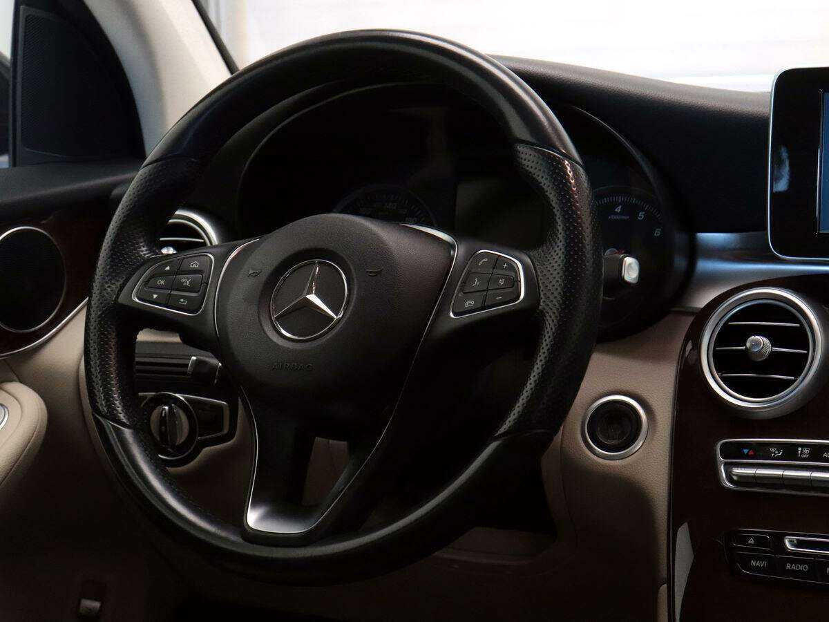 Купить Mercedes-Benz GLC с пробегом. Фото: #12