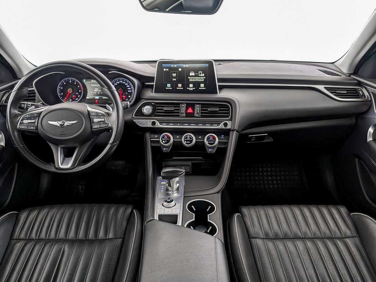 Купить Genesis G70 с пробегом. Фото: #11