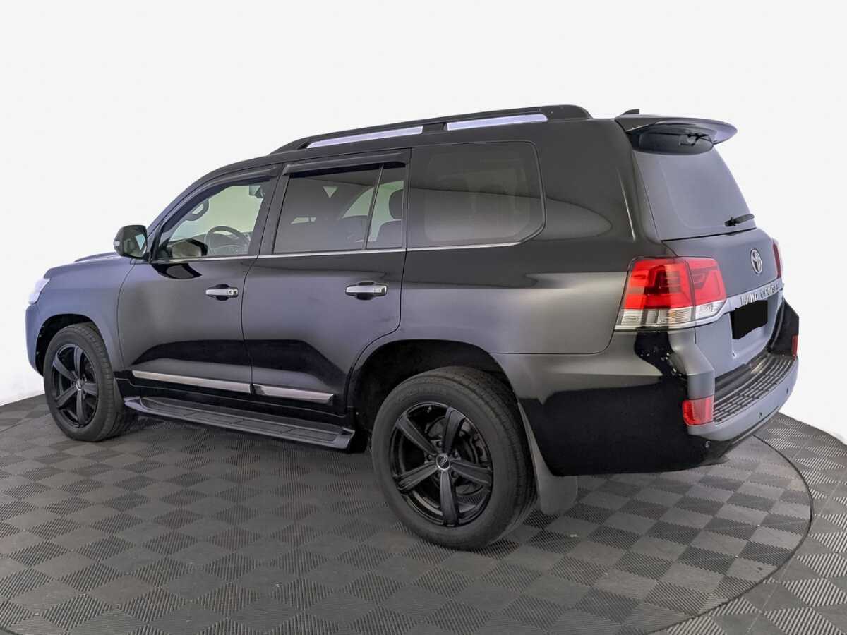 Купить Toyota Land Cruiser с пробегом. Фото: #6