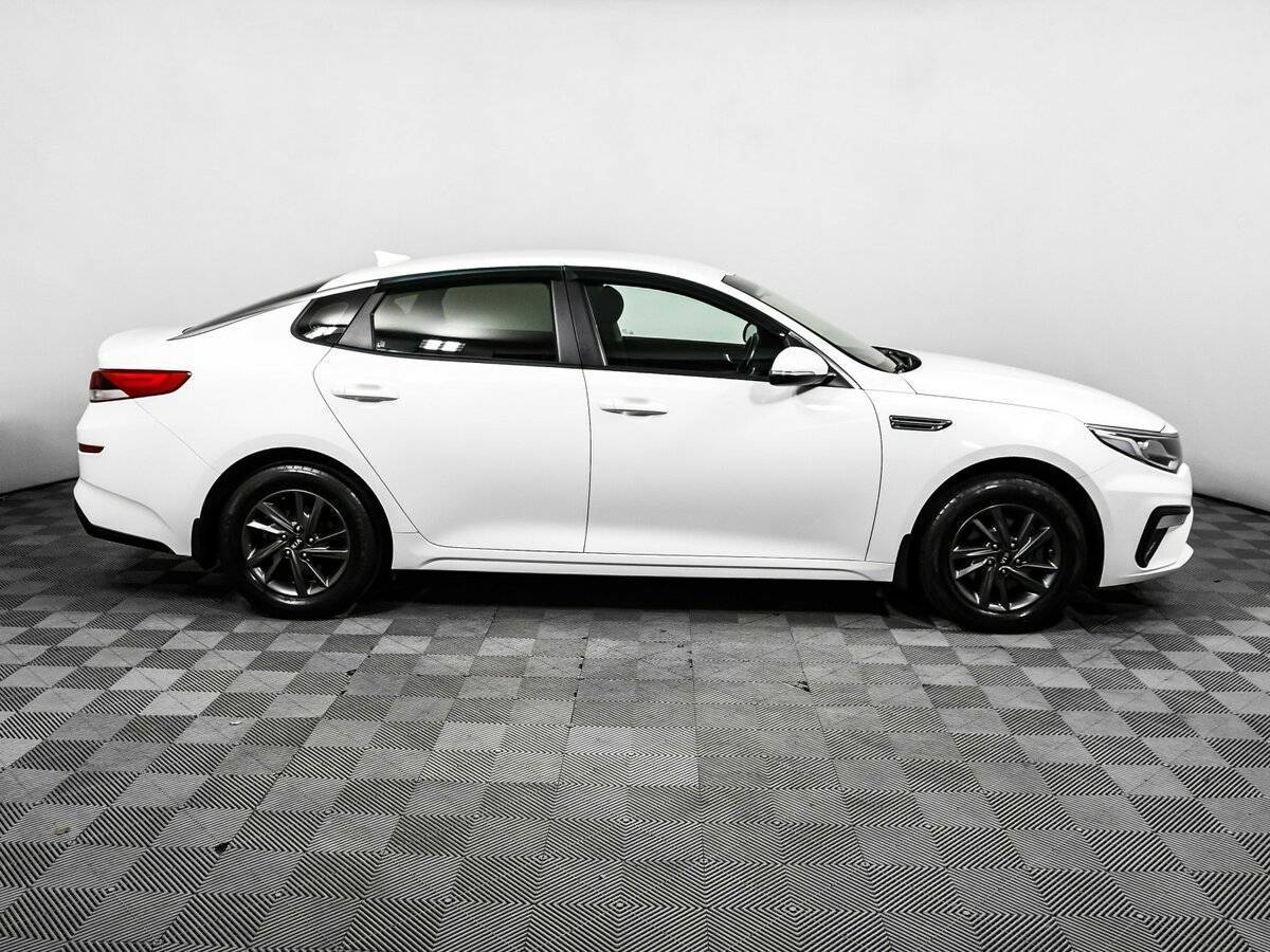 Купить Kia Optima с пробегом. Фото: #3