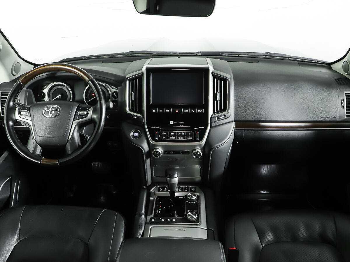 Купить Toyota Land Cruiser с пробегом. Фото: #9