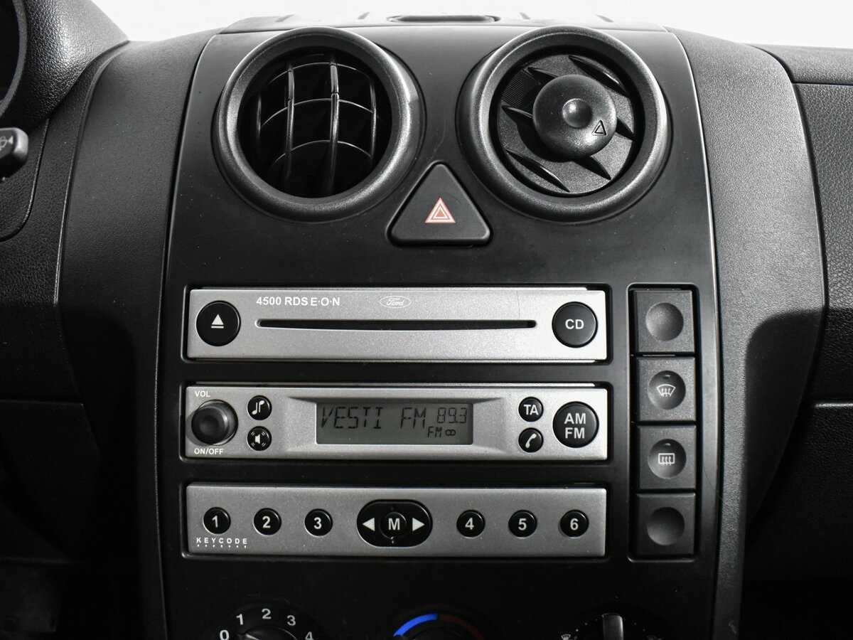 Купить Ford Fusion с пробегом. Фото: #15