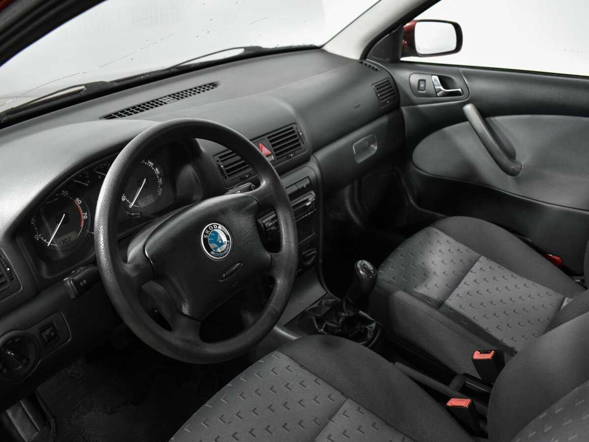 Купить Skoda Octavia с пробегом. Фото: #8